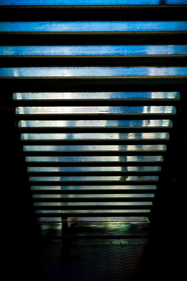 Street Fotografie mit Menschen auf einer Treppe